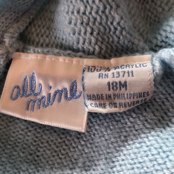 Baby boy blue hoodie sweater/sweet white bear on front/ zip up in back 18 months - Picture 11 of 15